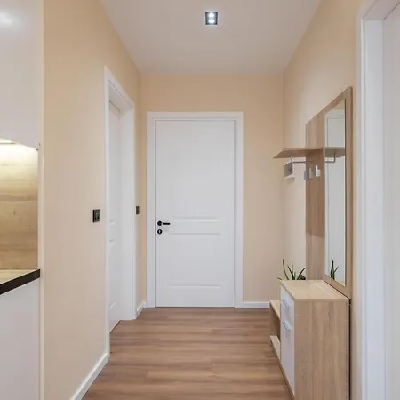 Apartament Spacious Citycenter New Bazaar *